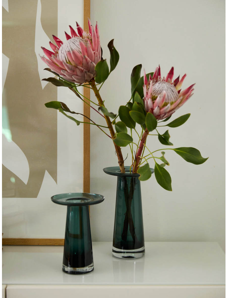Overlook Vase - Image 3